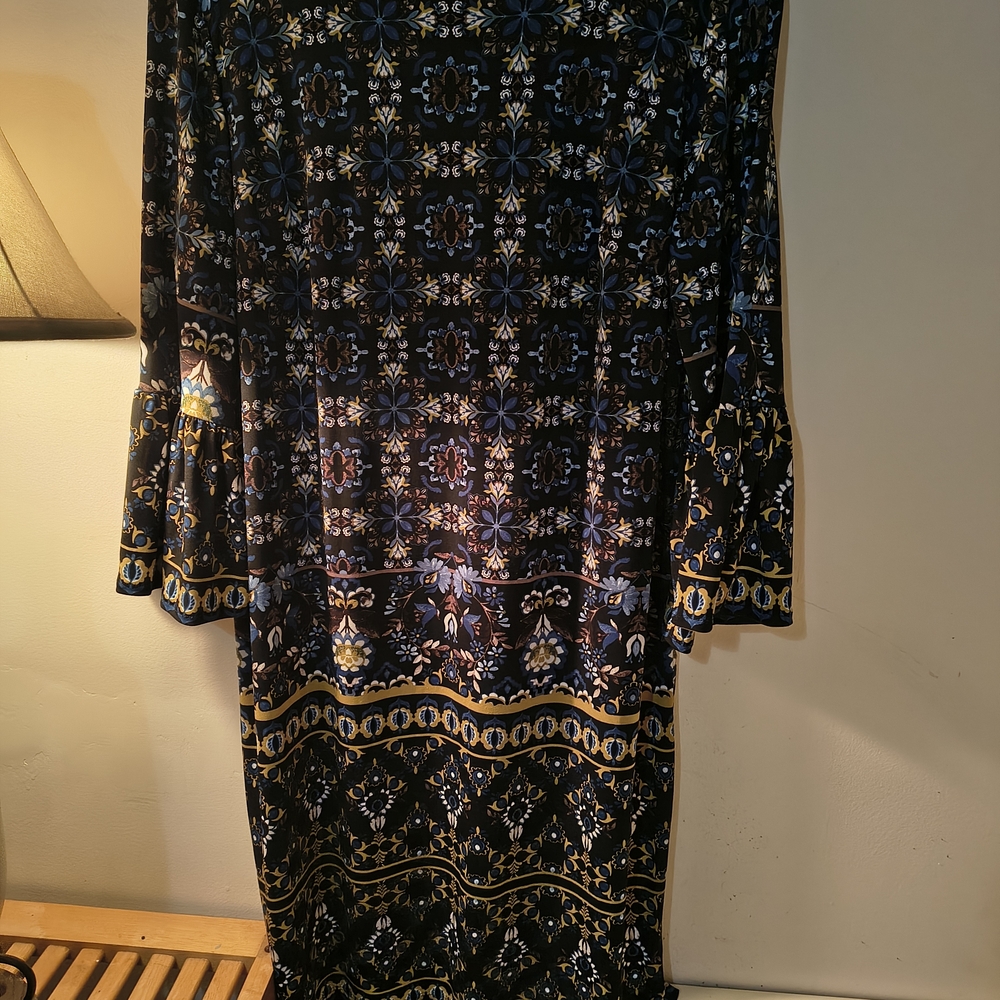 London Times Size 12 Elegant Floral Patterned Dress
